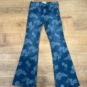 Abercrombie kids High Rise Flare jeans 9/10 Long